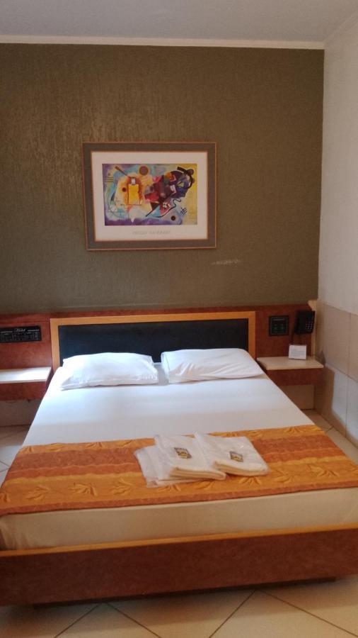 Hotel Smart Inn Sao Paulo Bagian luar foto
